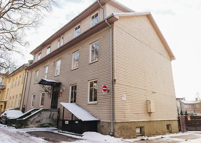 아파트 1-bedroom With Bath & Balcony